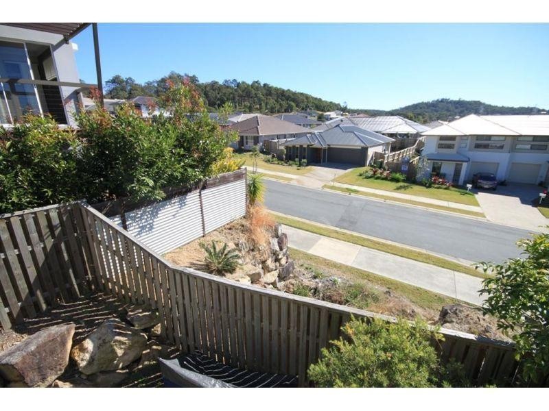 52/1 Grange Boulevard, Upper Coomera QLD 4209