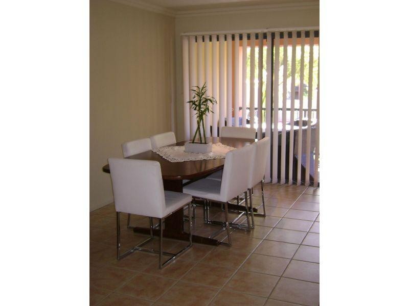 20 Fairway Drive, Clear Island Waters QLD 4226