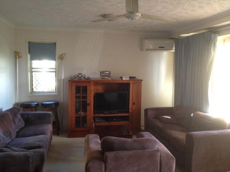 36 ALEXANDRA AVE, Broadbeach QLD 4218