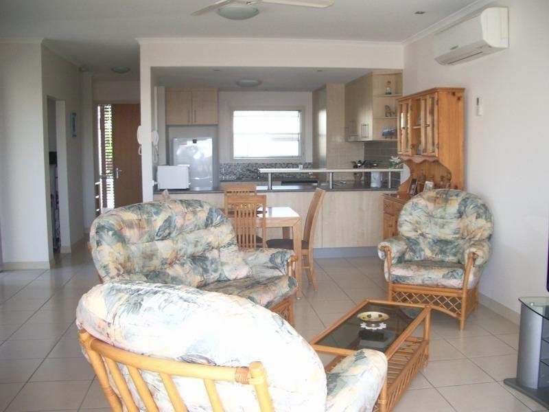 38/230 Pulgul Street, Urangan QLD 4655