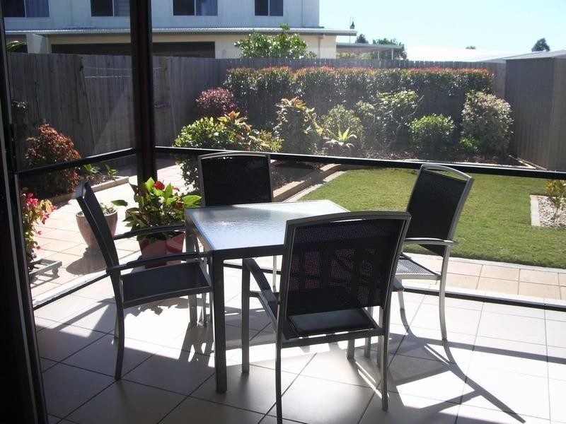 38/230 Pulgul Street, Urangan QLD 4655