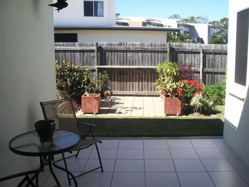 38/230 Pulgul Street, Urangan QLD 4655