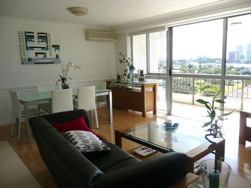 26/20 Commodore Drive, Paradise Waters QLD 4217