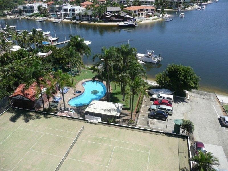 38/18 Commodore Drive, Paradise Waters QLD 4217