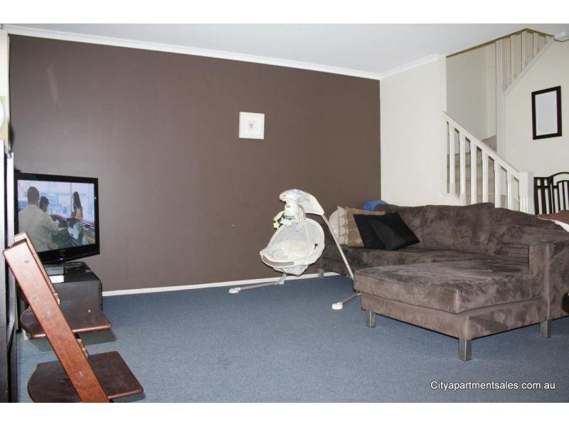 52/102 Alexander Drive, Highland Park QLD 4211