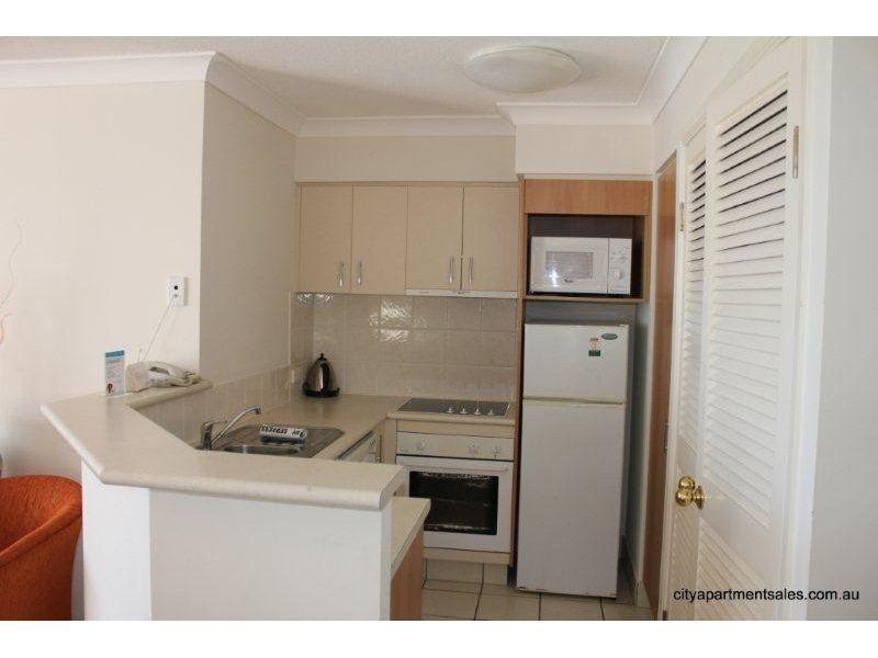 3072/2633 Gold Coast Highway, Broadbeach QLD 4218