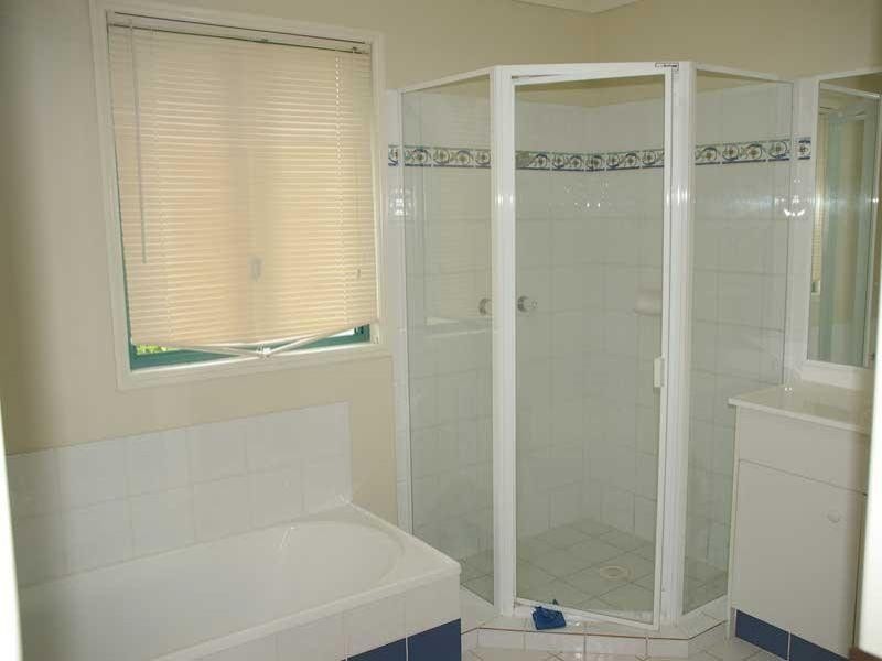 24 beatiie rd, Coomera QLD 4209