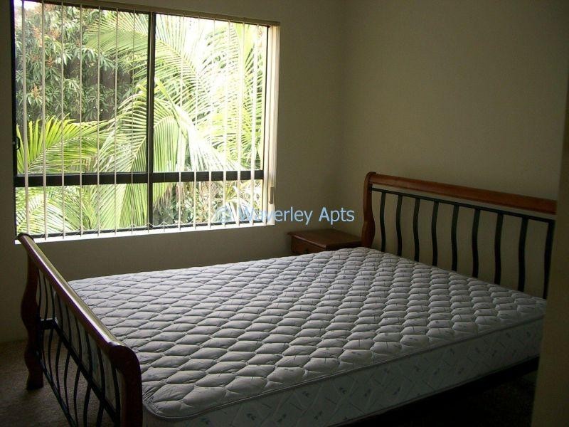 16-26 Waverley Street, Southport QLD 4215