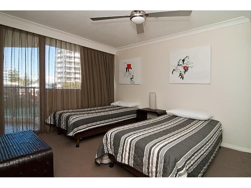 Apartment/1a/166-170 Marine Parade, Coolangatta QLD 4225