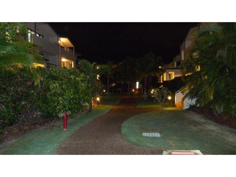 38 Labrador Street, Labrador QLD 4215