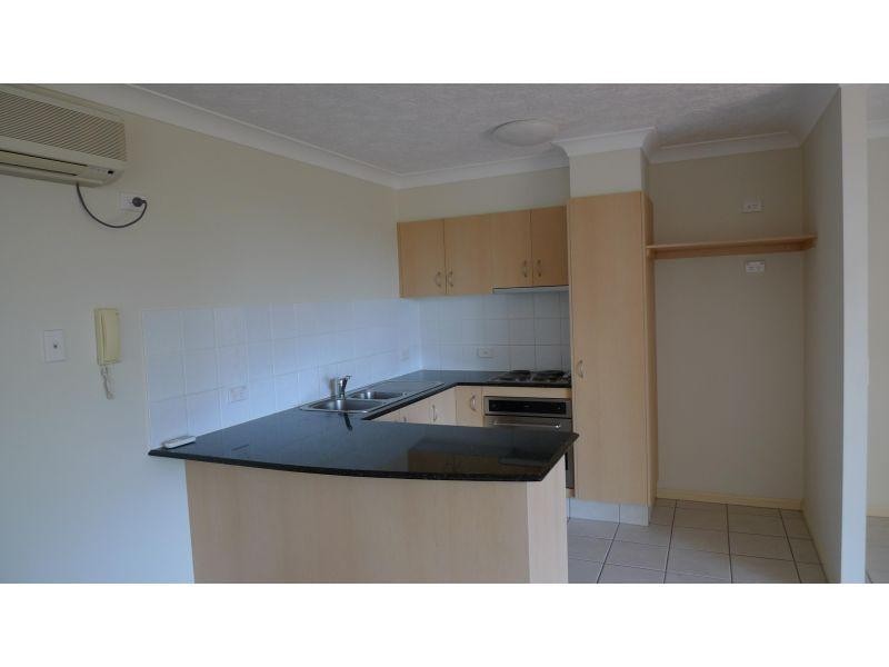 38 Labrador Street, Labrador QLD 4215