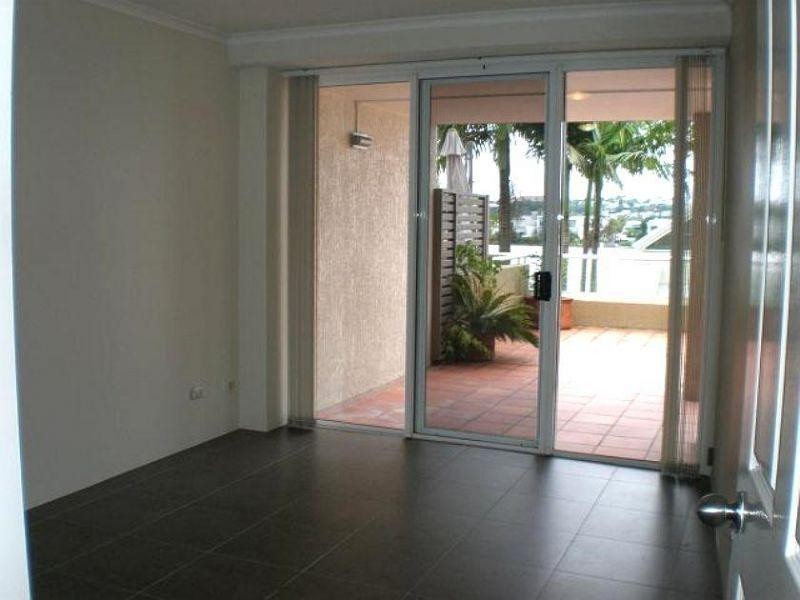 Unit 48/135 Macquarie Street, Teneriffe QLD 4005