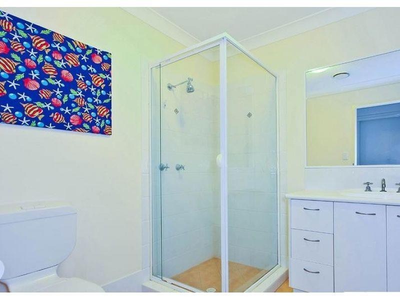 49 Gannon Avenue, Manly QLD 4179