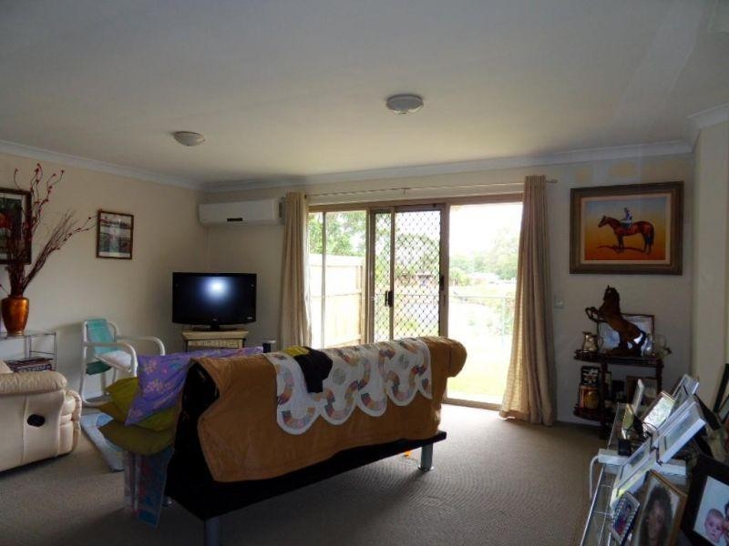 11 Waterford Court, Bundall QLD 4217