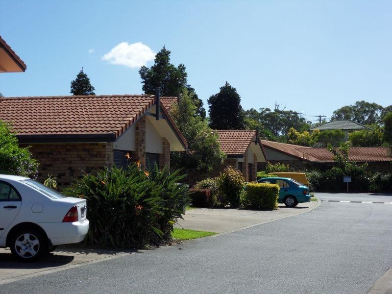 11 Waterford Court, Bundall QLD 4217