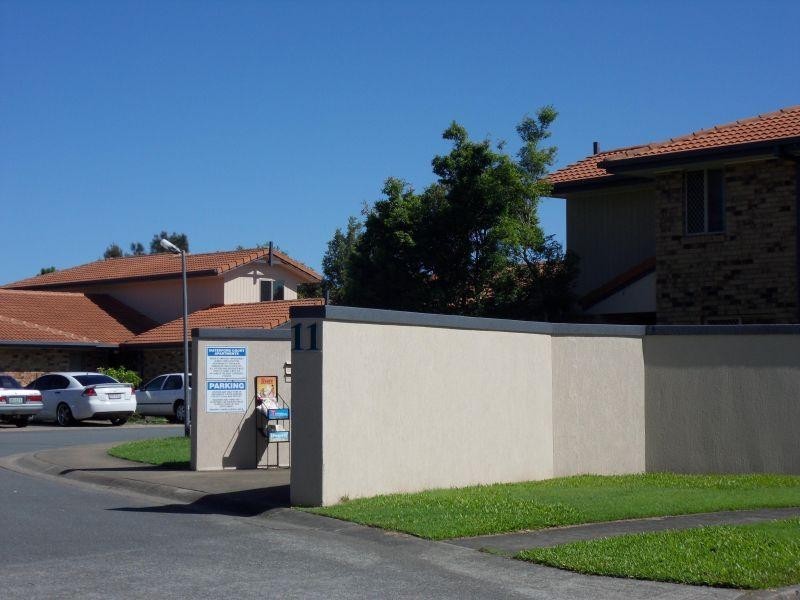 11 Waterford Court, Bundall QLD 4217