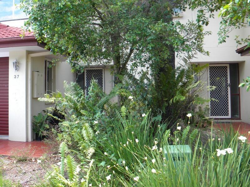 37/100 Alexander Drive, Highland Park QLD 4211