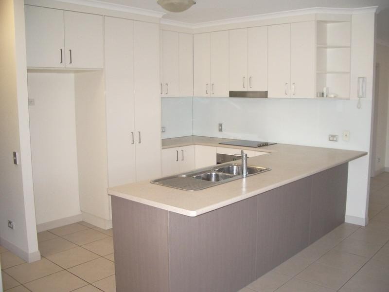 34/230 Pulgul Street, Urangan QLD 4655