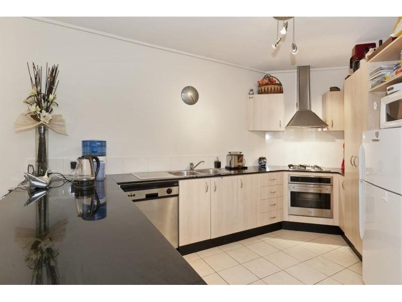 9 Sylvan Road, Toowong QLD 4066