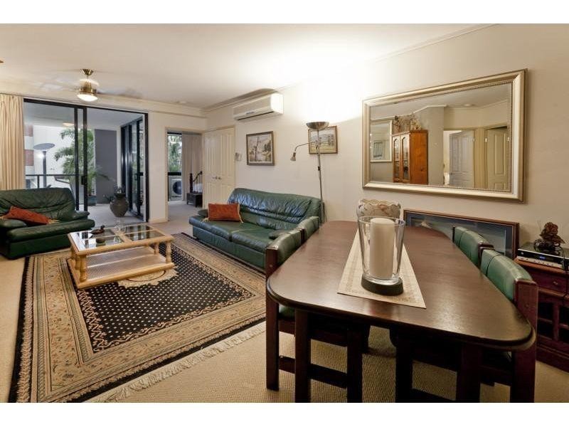 9 Sylvan Road, Toowong QLD 4066