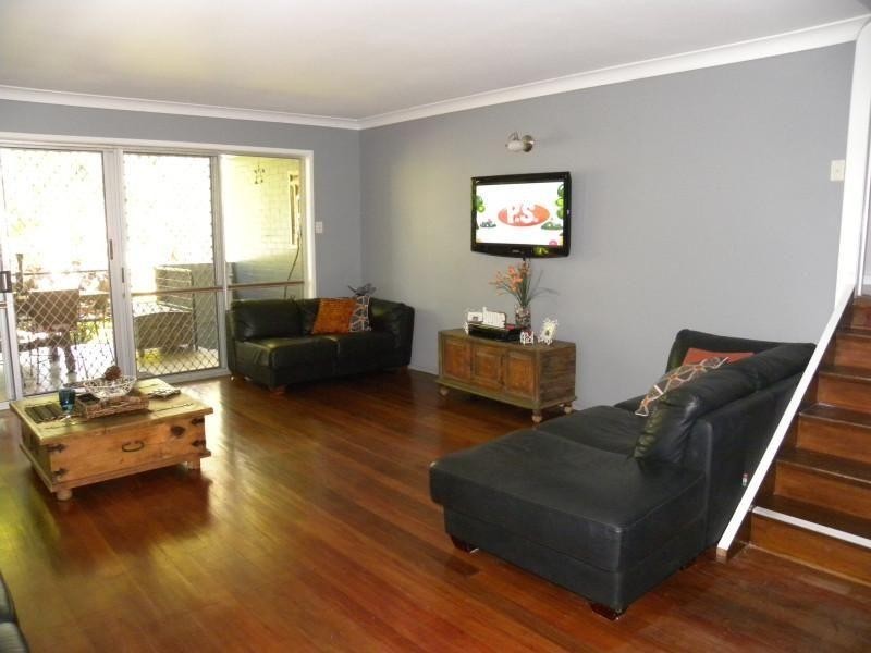 112 Muir St, Labrador QLD 4215