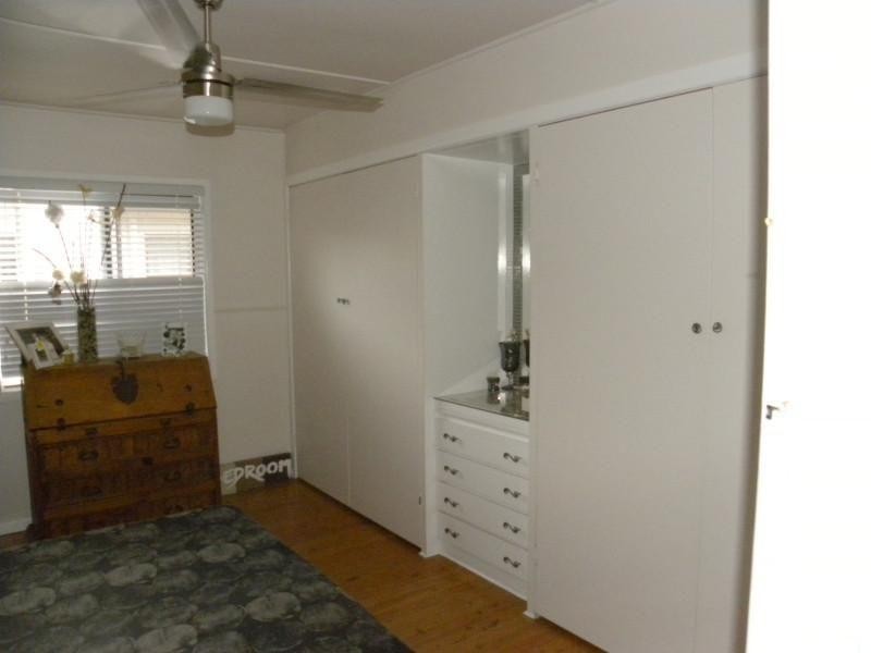 112 Muir St, Labrador QLD 4215