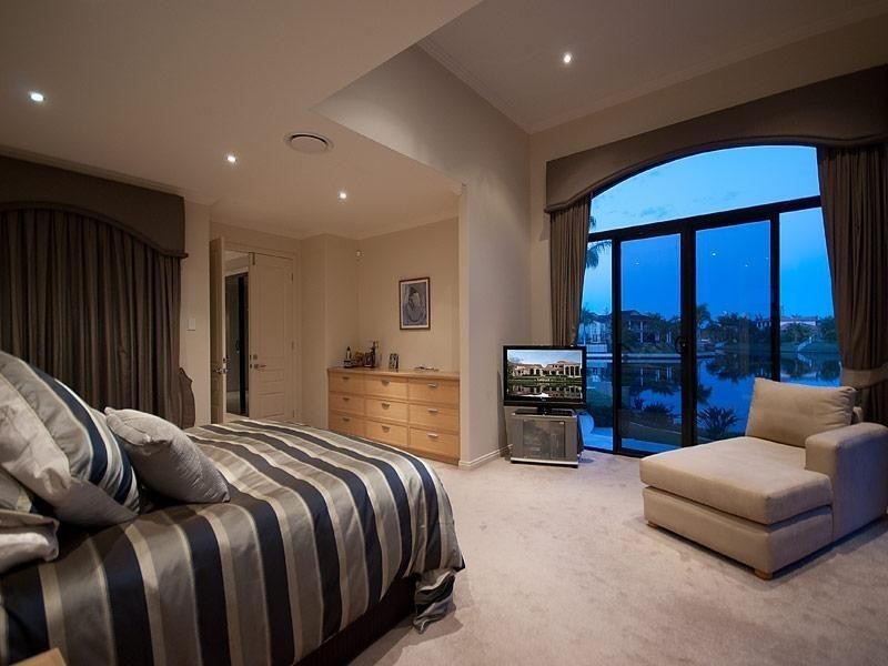 117/40 Cotlew St East, Southport QLD 4215