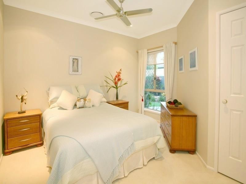 40 Cotlew Street East, Southport QLD 4215