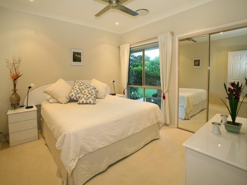 40 Cotlew Street East, Southport QLD 4215