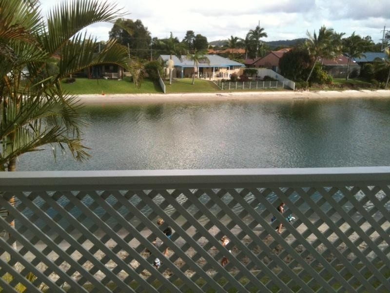 2 Coolgardie Street, Elanora QLD 4221
