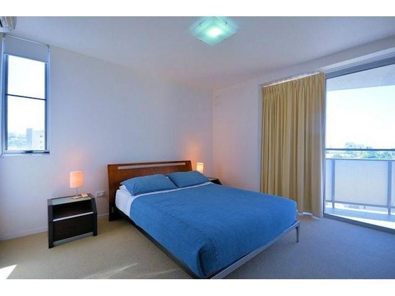 32 Stanley Street, Townsville City QLD 4810