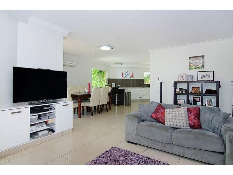 31/41a Broadwater Street, Runaway Bay QLD 4216