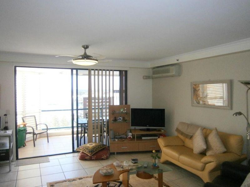 64/22 Montgomery Avenue, Main Beach QLD 4217