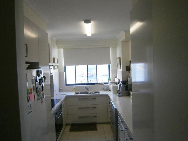 64/22 Montgomery Avenue, Main Beach QLD 4217