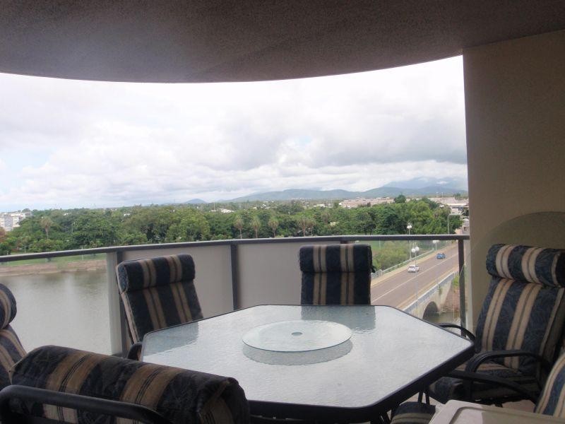 32 Stanley Street, Townsville City QLD 4810