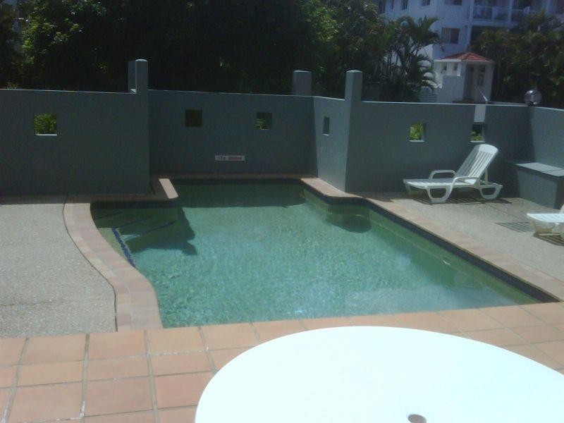 Chevron Island QLD 4217