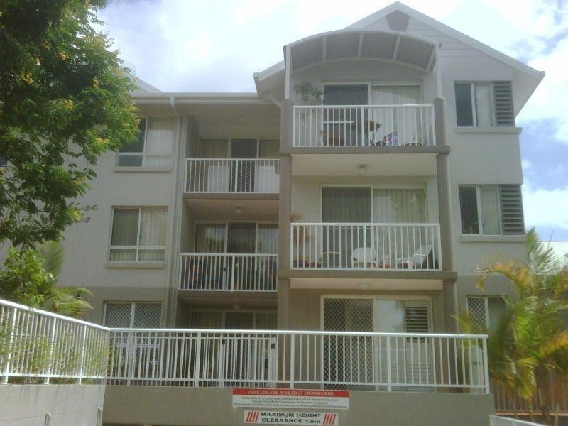 Chevron Island QLD 4217