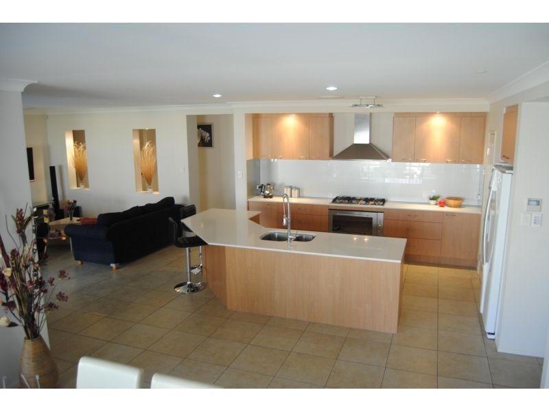 10 Koolang Crescent, Reedy Creek QLD 4227