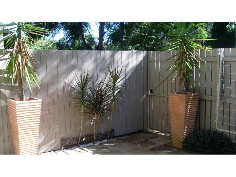 14 Kensington Place, Birkdale QLD 4159