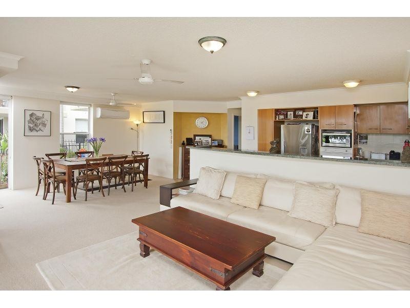 Unit 72/135 Macquarie Street, Teneriffe QLD 4005