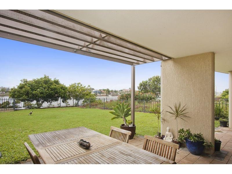 Unit 72/135 Macquarie Street, Teneriffe QLD 4005