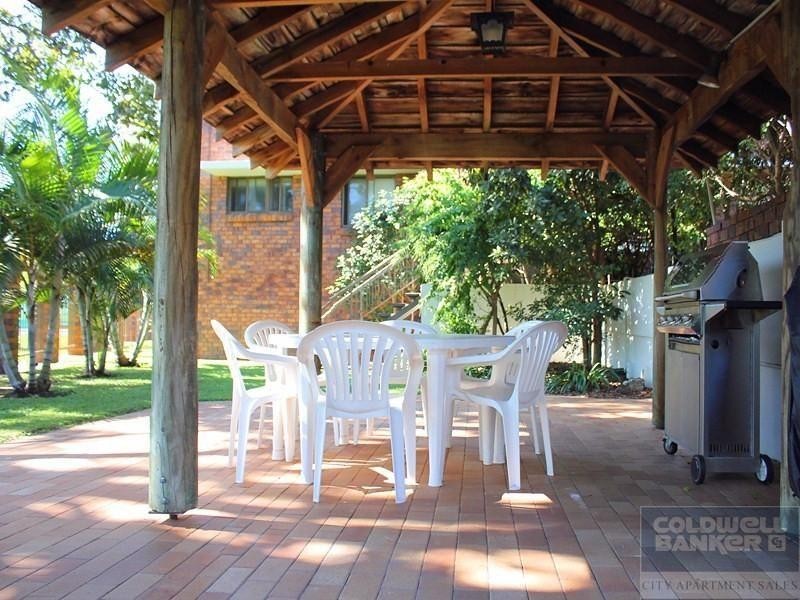 22 Commodore Drive, Paradise Waters QLD 4217