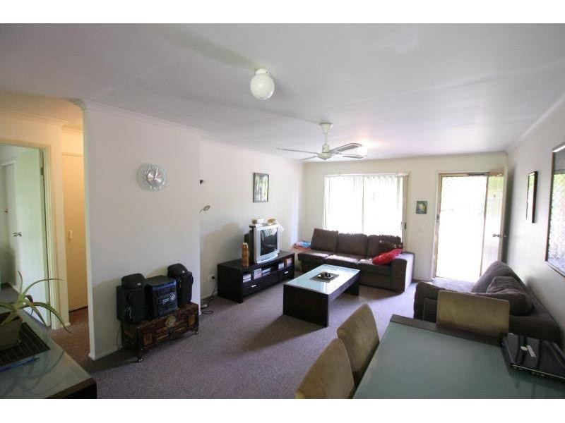 24/1 Golden Palms Court, Ashmore QLD 4214