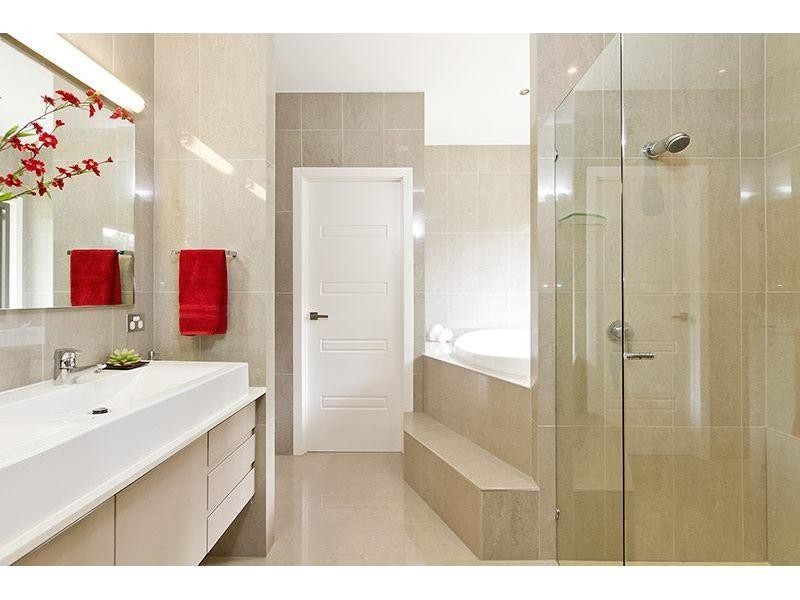 Advancetown QLD 4211