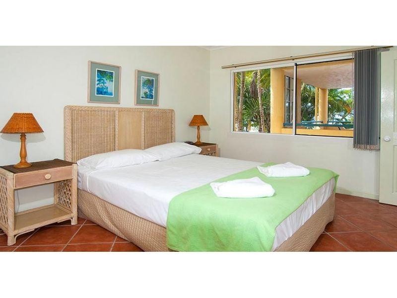 57 Vasey Esplanade, Trinity Beach QLD 4879