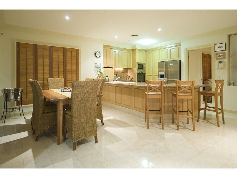 26/40 Cotlew Street East, Southport QLD 4215