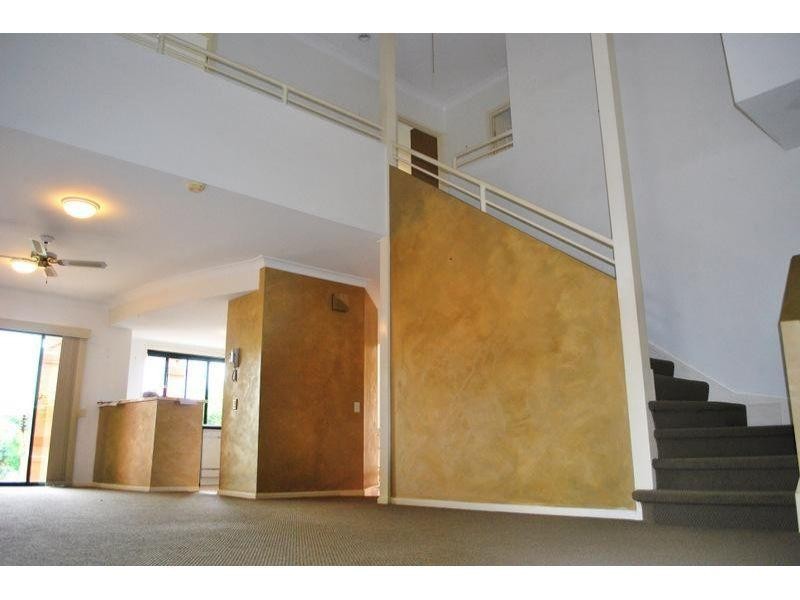 227/125 Hansford Road, Coombabah QLD 4216