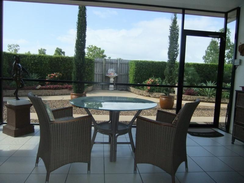 10/230 Pulgul Street, Urangan QLD 4655