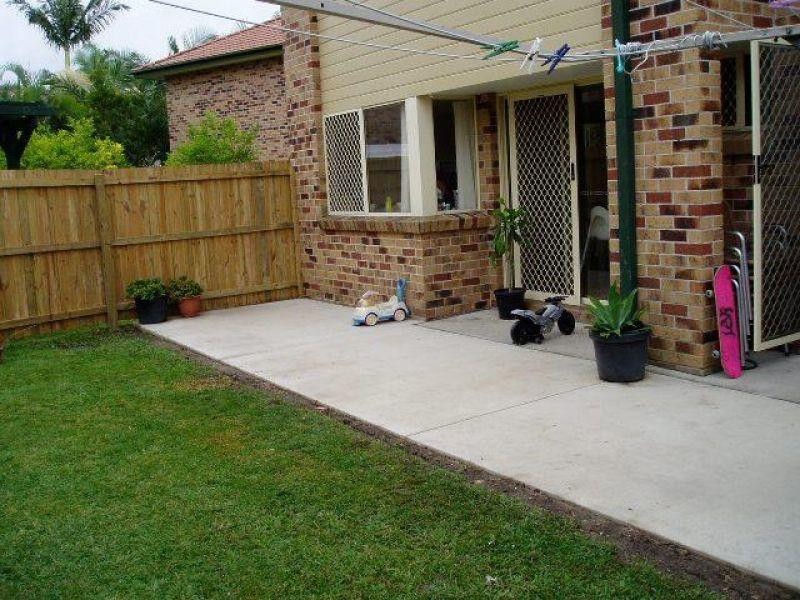 23 Tristan Court, Benowa QLD 4217