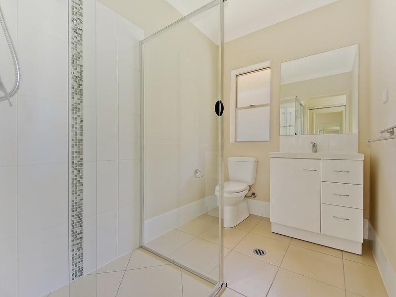 4  Sykes Court, Southport QLD 4215